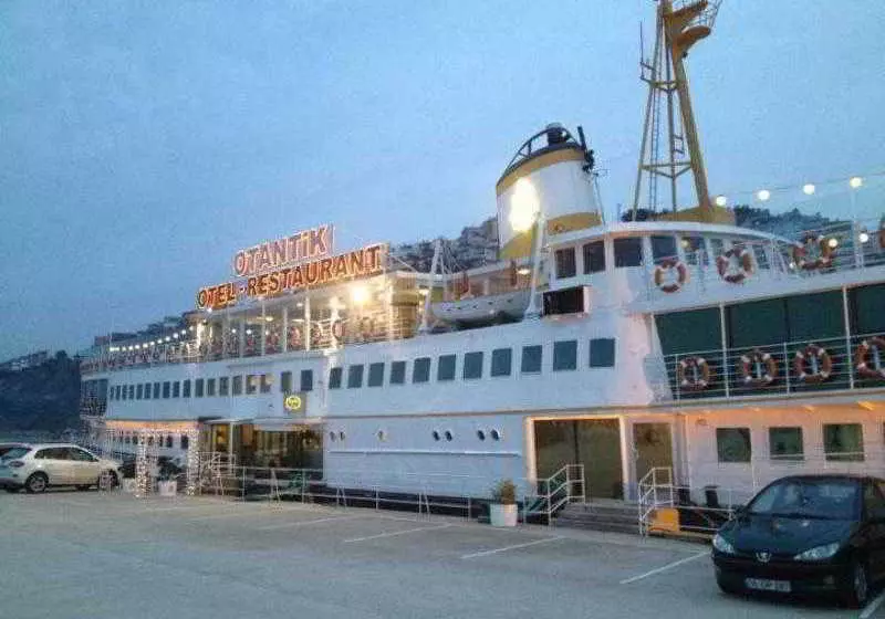 Otantik Gemi Otel Boutique Class