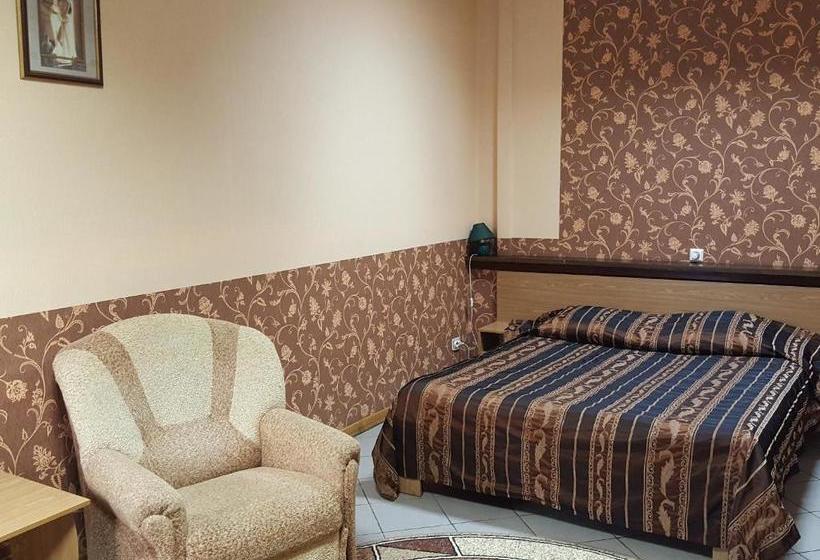 فندق Pribrezhnaya