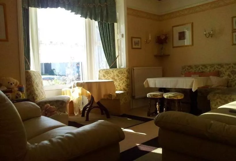 בית מלון כפרי Roseglen