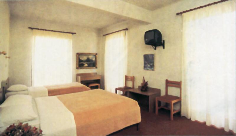 ホテル Sparta Inn