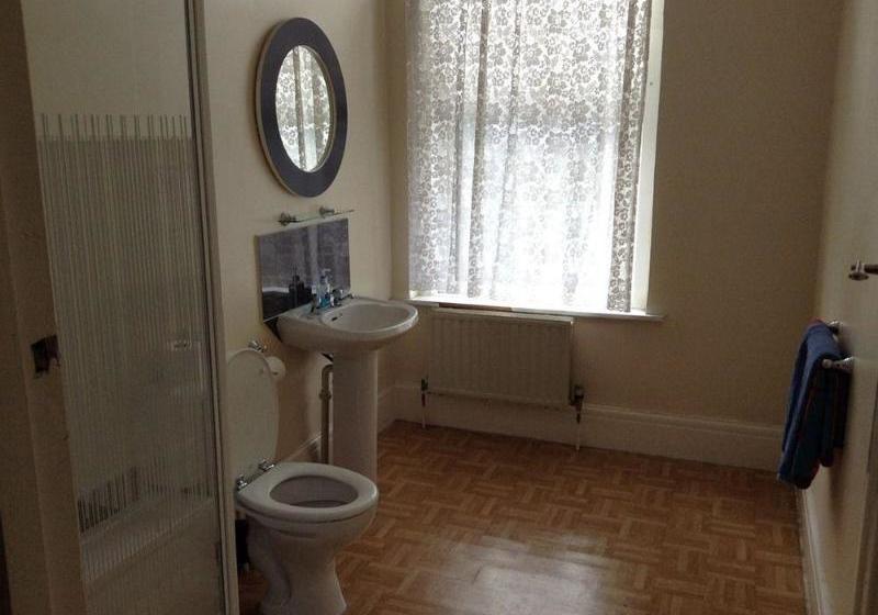 בית מלון כפרי St Rita