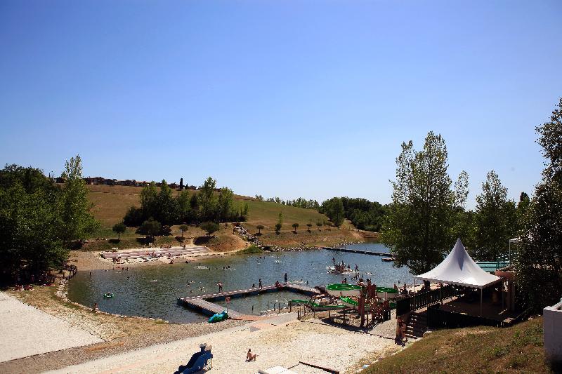 ホテル Terres De France   Les Hameaux Des Lacs