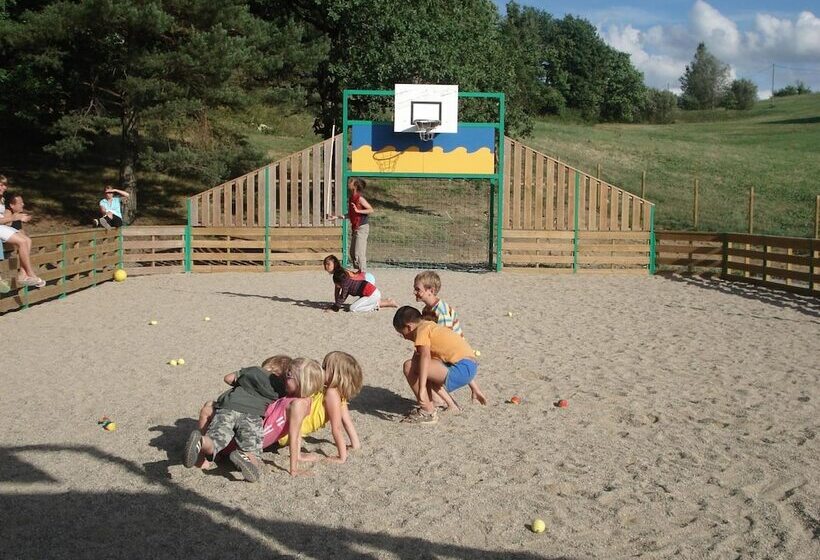 ホテル Terres De France   Les Hameaux Des Lacs