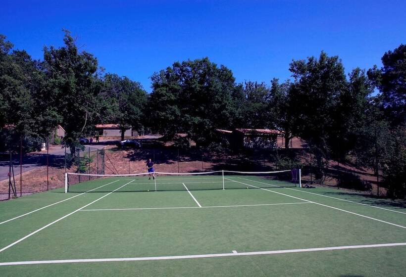 ホテル Terres De France   Les Hameaux Des Lacs