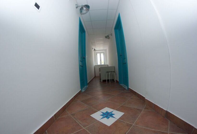 ホテル Yachting Club Mare