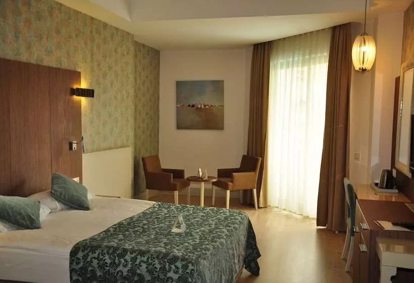 Port Side Resort All Inclusive