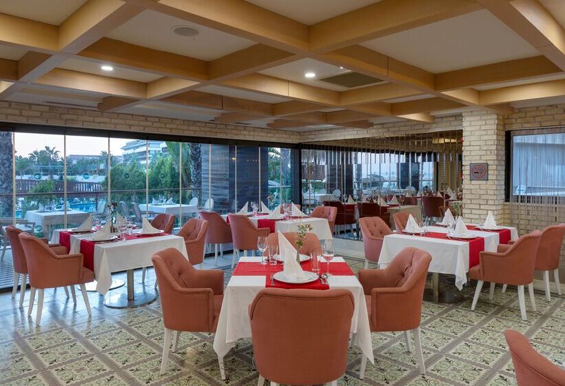 Sherwood Dreams Resort