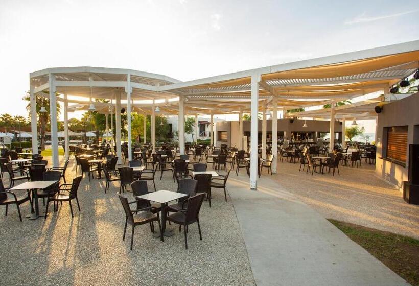 Sherwood Dreams Resort