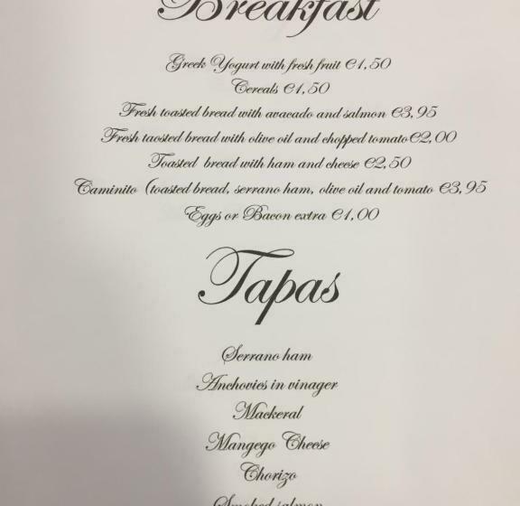 هتل کپسول El Nido Del Chorro