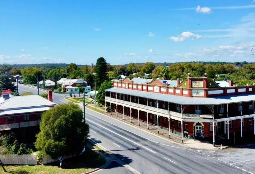 Hotelli Historic Star Lodge And Station Masters House Narrandera