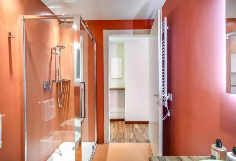 Milhouse Suites Duomo