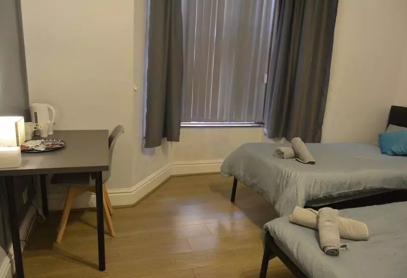 پانسیون Kensington Guest House Liverpool