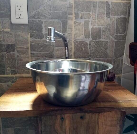 بنسيون Las Herraduras