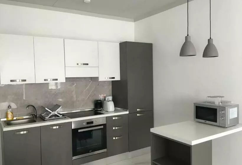 پانسیون Seaside Room