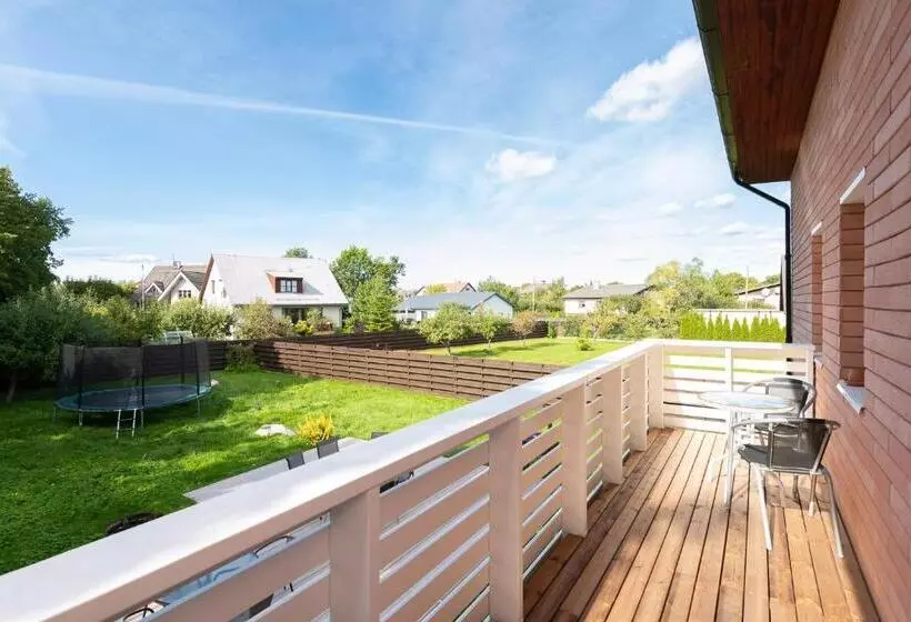 پانسیون Villa Konrad