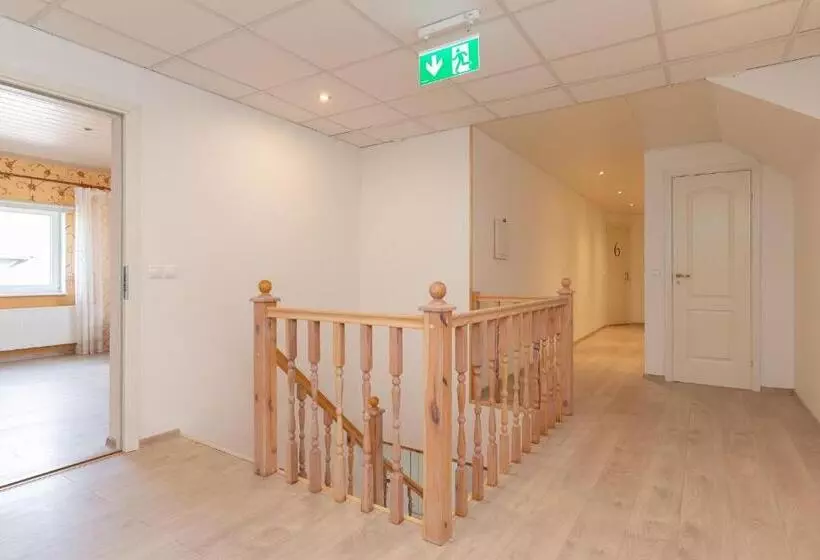 پانسیون Villa Konrad