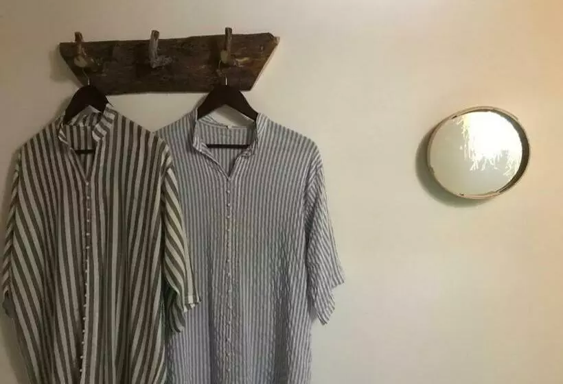 Aamiaismajoitus (B&B) Amlougui House