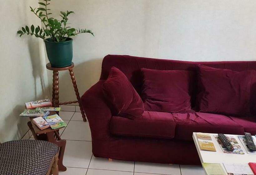 住宿加早餐  La Providence, Chambres D Hôtes