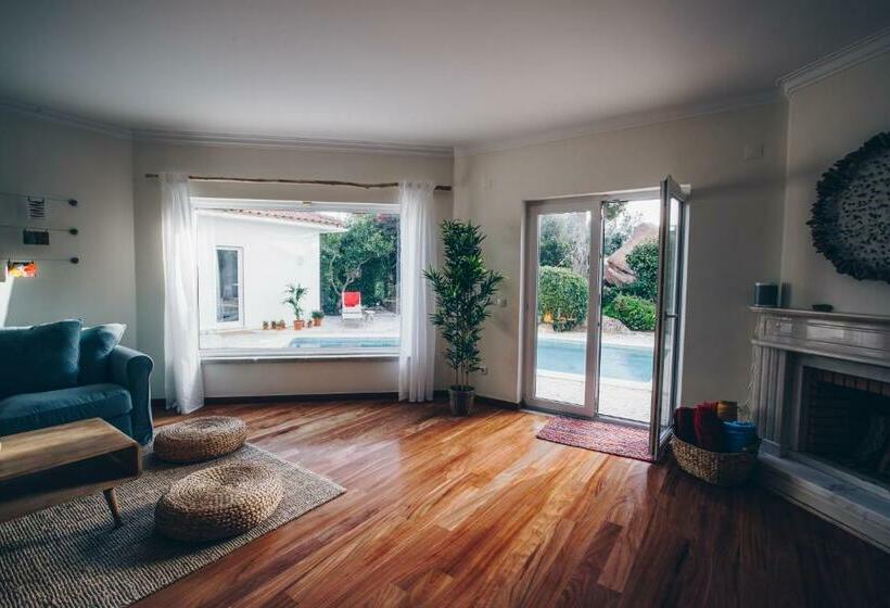 تختخواب و صبحانه Sunny Soul