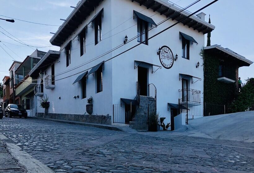 هتل Carretas By Rotamundos