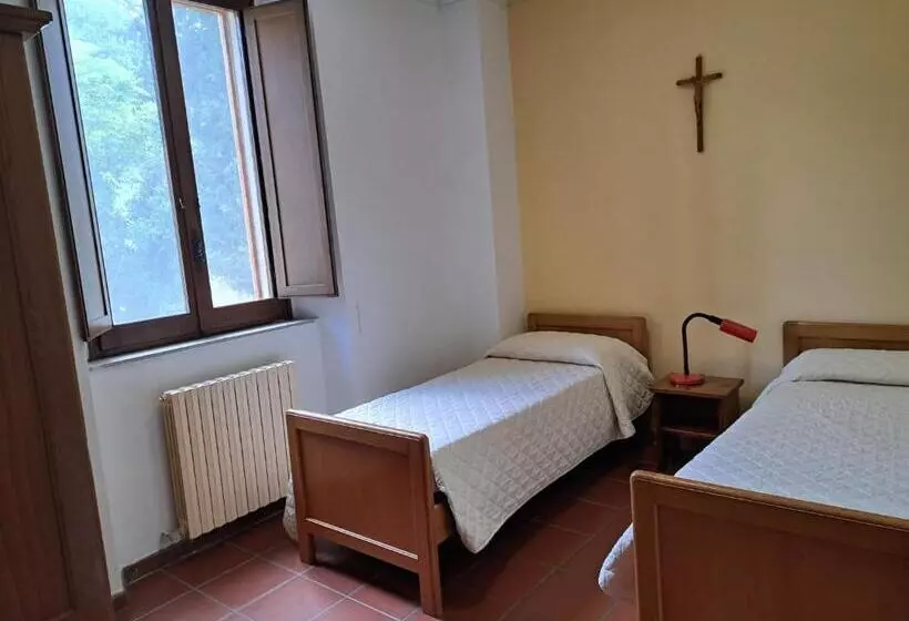 هتل Casa Per Ferie Ulivo D Assisi