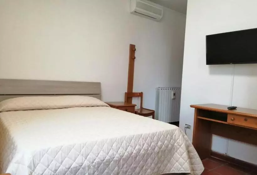 هتل Casa Per Ferie Ulivo D Assisi