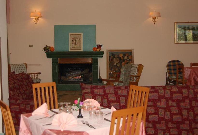 בית מלון כפרי Lo Sciatore