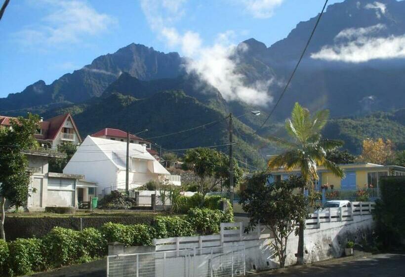 پانسیون Auberg’in Cilaos