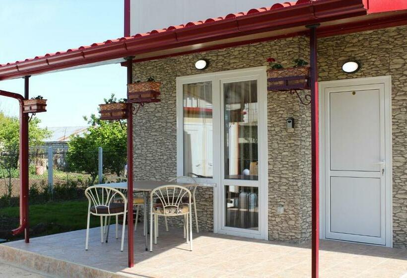 ペンション Guest House Valiland