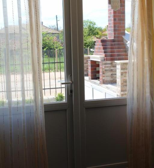 ペンション Guest House Valiland