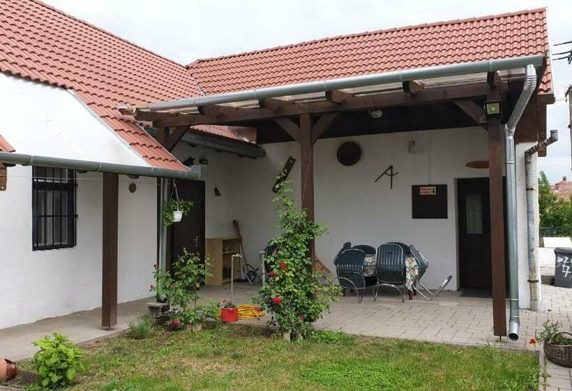 Pensjonat Larida Vendégház