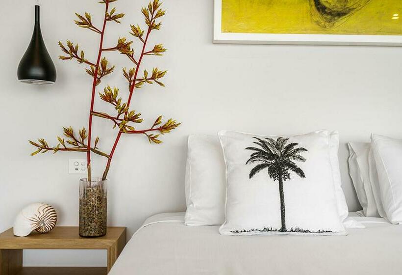 Пансион Sundays At Byron