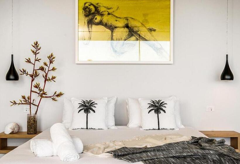 Пансион Sundays At Byron