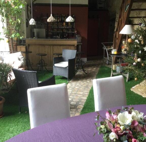 Пансион Troglodytes Loire Sauvage