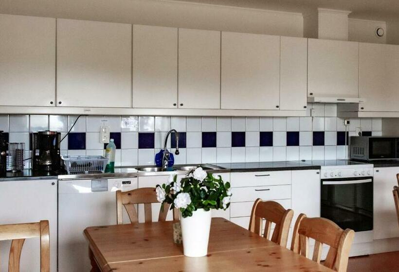 Rödlix Vandrarhem & Camping