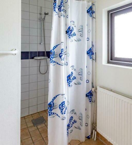 Rödlix Vandrarhem & Camping