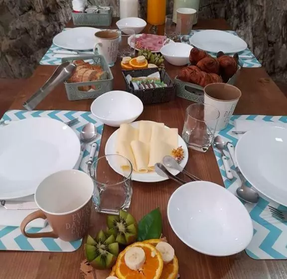 تختخواب و صبحانه Casa Dona Eufémia