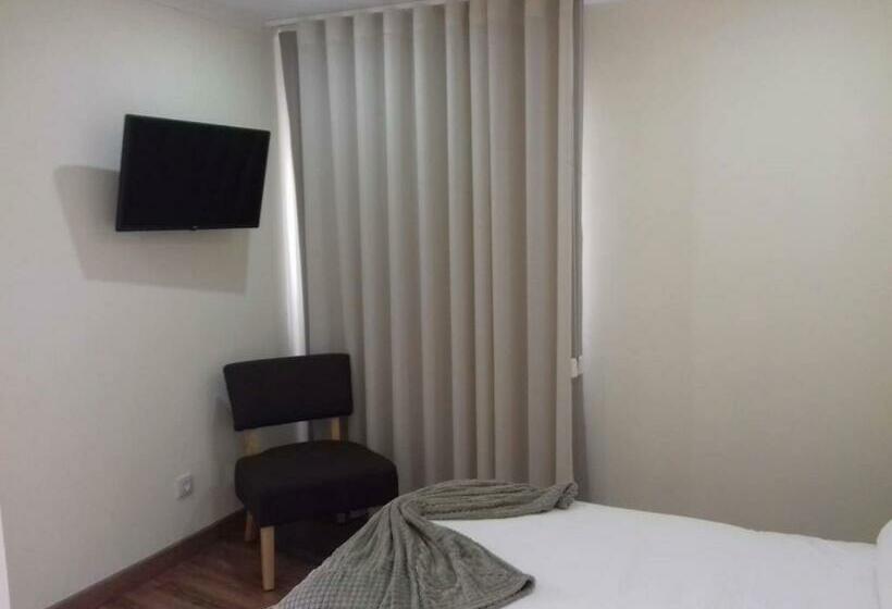 ベッドアンドブレックファースト Casa Dona Eufémia