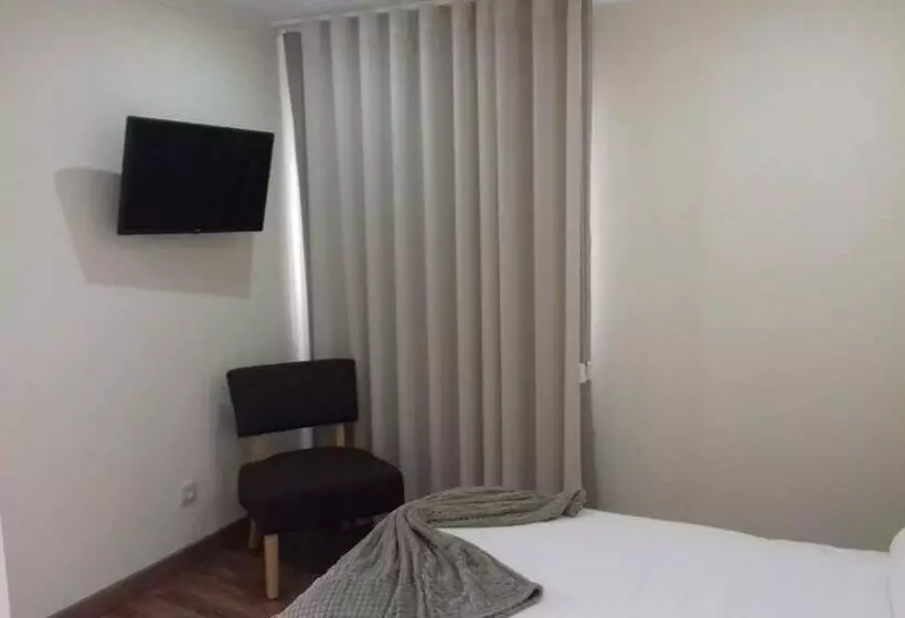 تختخواب و صبحانه Casa Dona Eufémia