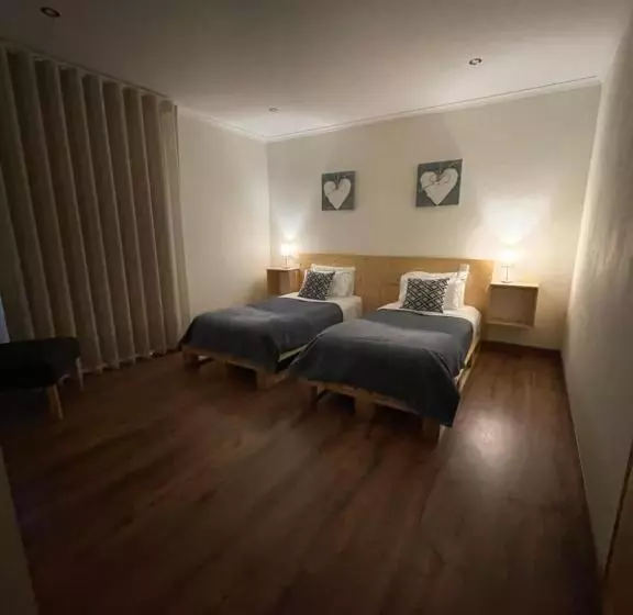 تختخواب و صبحانه Casa Dona Eufémia