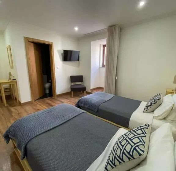 تختخواب و صبحانه Casa Dona Eufémia