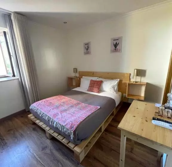 تختخواب و صبحانه Casa Dona Eufémia