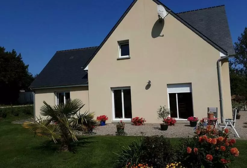 Aamiaismajoitus (B&B) Chambre D Hôtes De La Galie