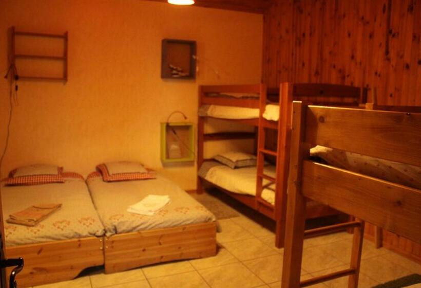 צימר Chez Louve Bleue