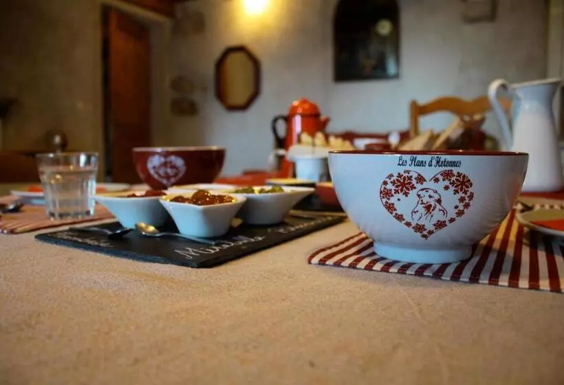 Aamiaismajoitus (B&B) Chez Louve Bleue