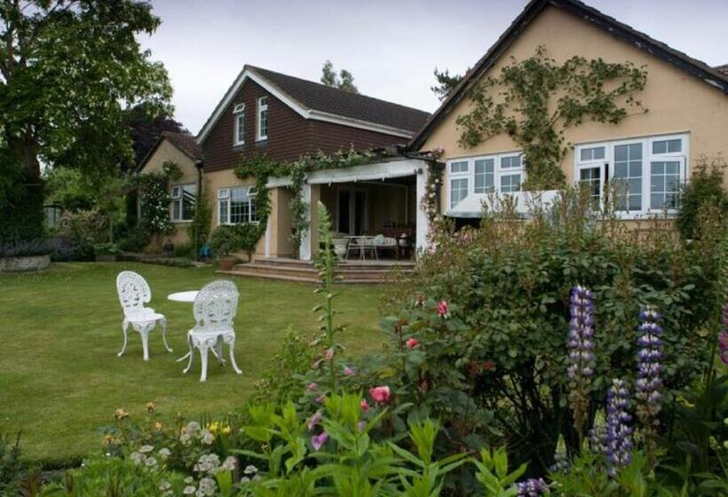 مبيت وإفطار Deverill End