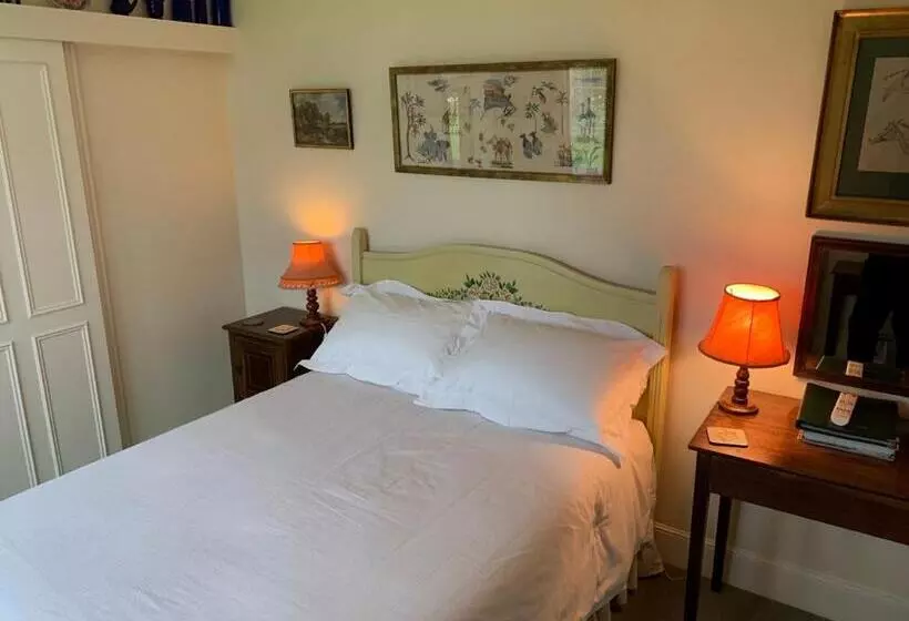 Bed and Breakfast Deverill End