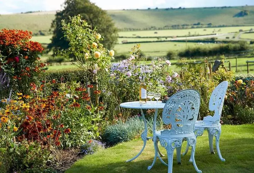 Bed and Breakfast Deverill End