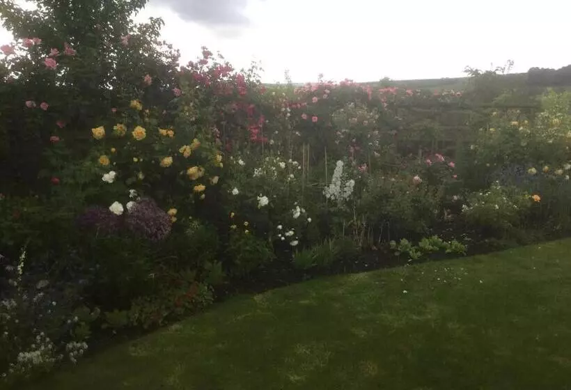 Bed and Breakfast Deverill End