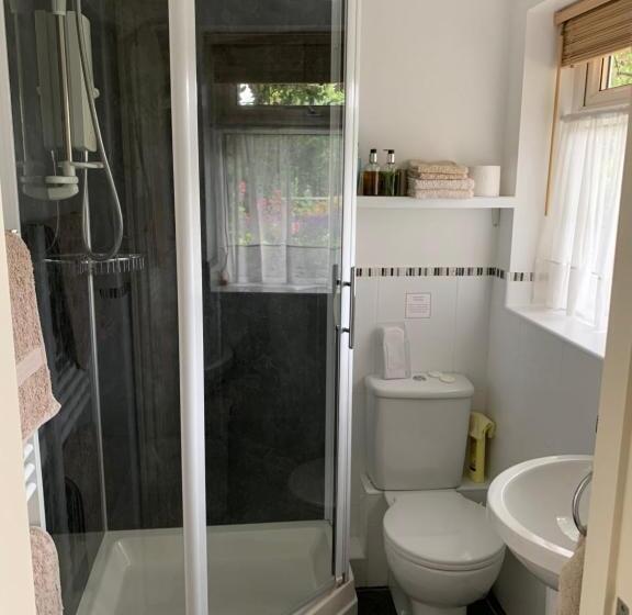 مبيت وإفطار Deverill End